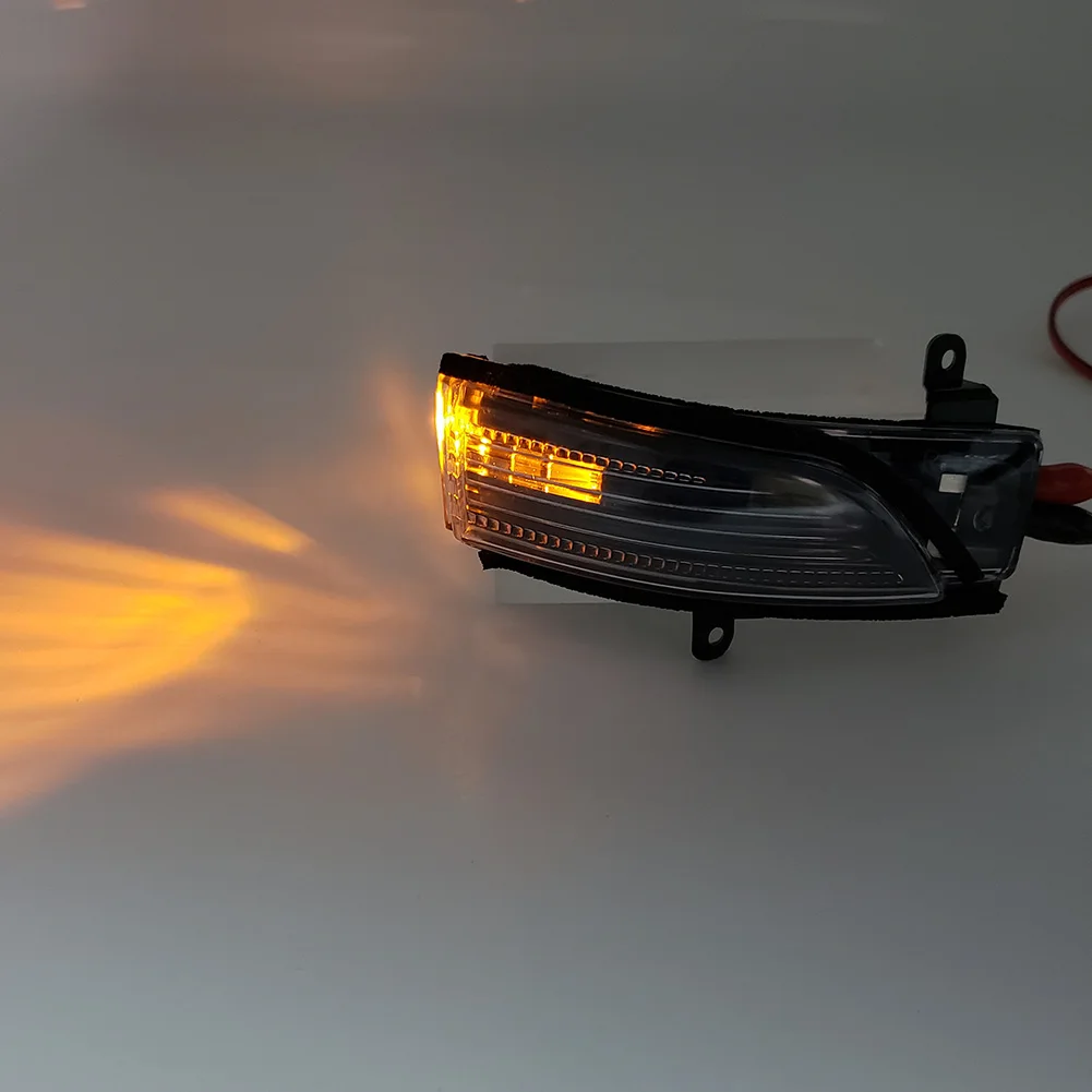 

Car Right Side Rear View Mirror Indicator Lamp Turn Signal Light for Subaru Impreza/Legacy/Outback 2013-2014 & XV Crossrek/WRX