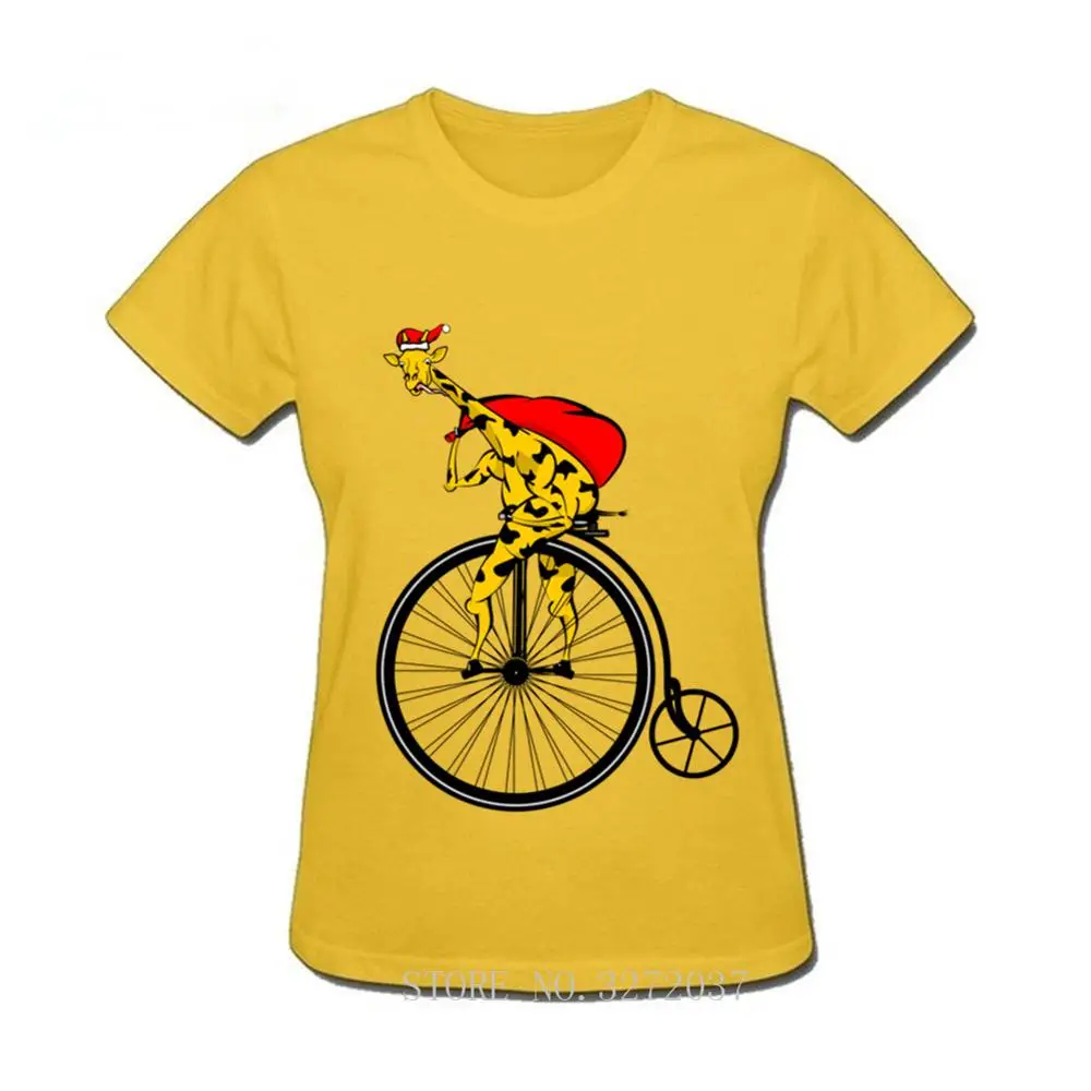 Забавный Жираф Санта Клаус футболка Рождественский подарок милый жираф езда на