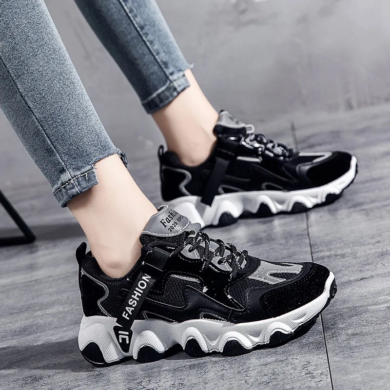 

Autumn/Winter Women's Breathable Hiking Shoes Fashionable Reflective Sports Sneakers Thick Bottom No-Slip Walking Shoes Femal