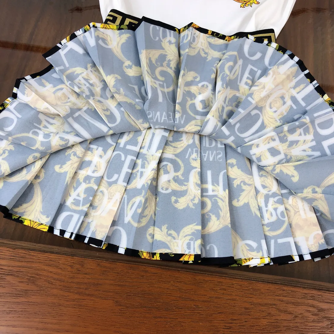 

High-end children's clothing girls college style suit skirt 2021 summer new super western-style little girl net red two-piece dr