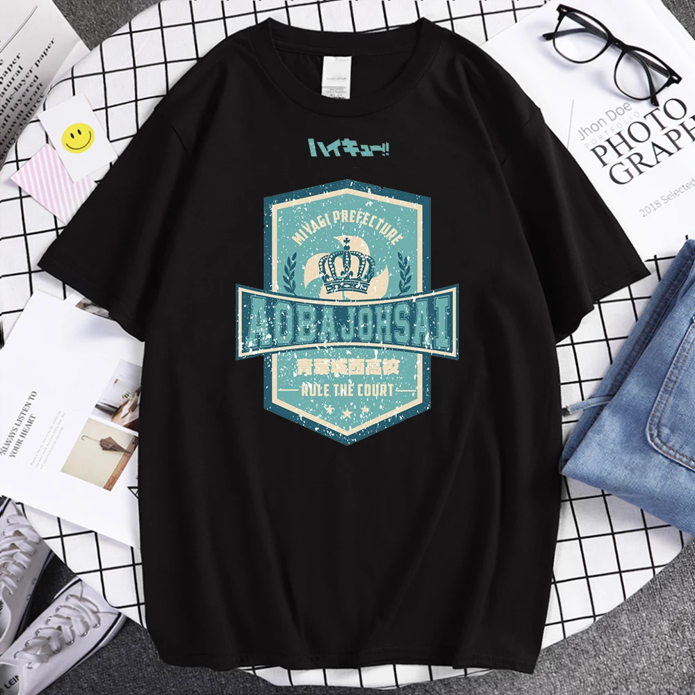 

Футболка Мужская/женская с японским принтом значок Аниме Haikyuu, мягкая удобная дышащая рубашка в стиле унисекс, топ в стиле оверсайз