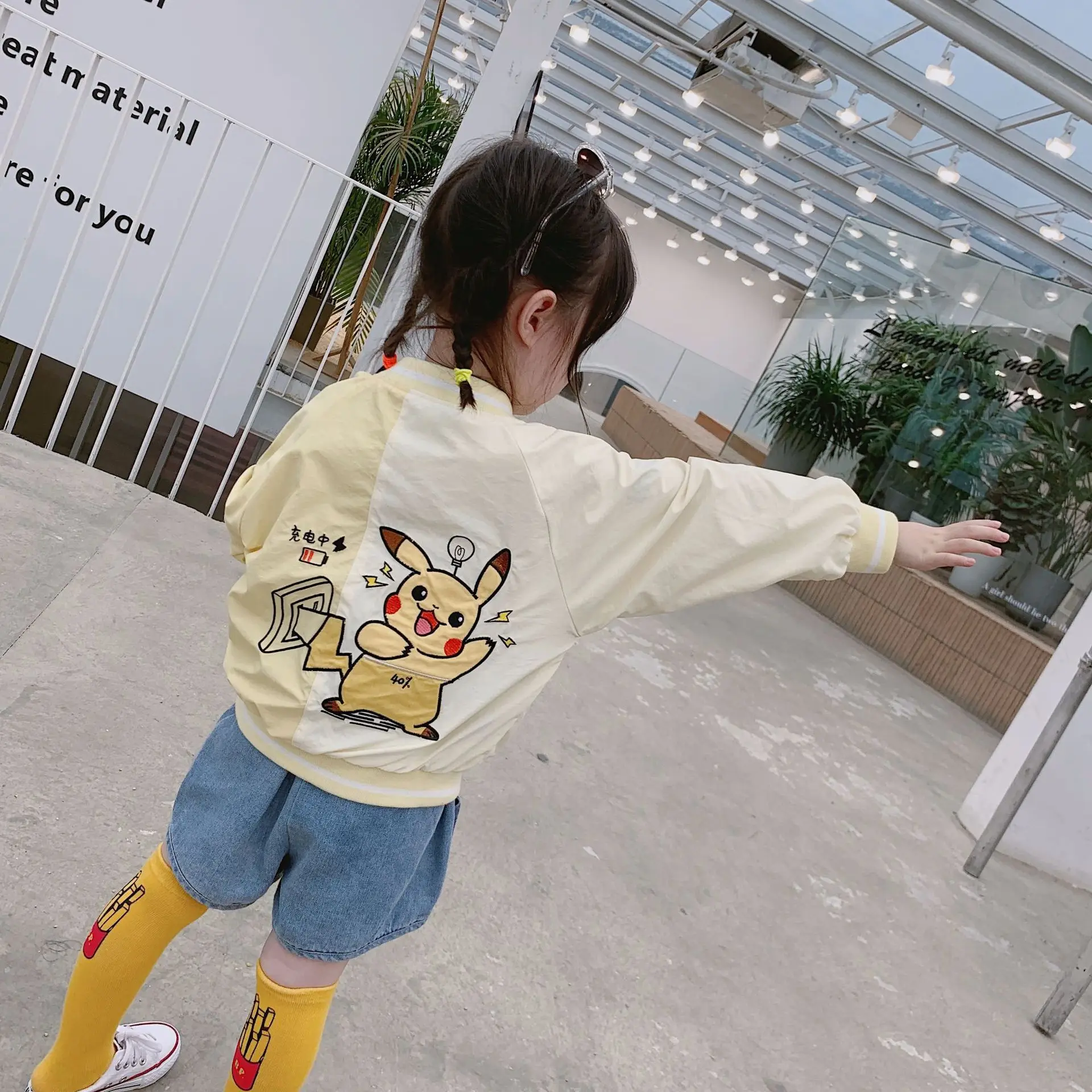 Tonytaobaby осенняя одежда новинка детская для мальчиков и девочек с мультяшной