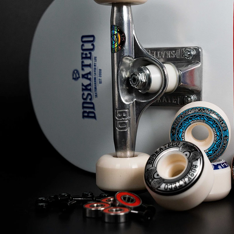 

Maple Street Skateboard Fashion Beginner Longboard Skate Board Professional Teenager Patinetas De Skate Fitness Equipment KC50HB