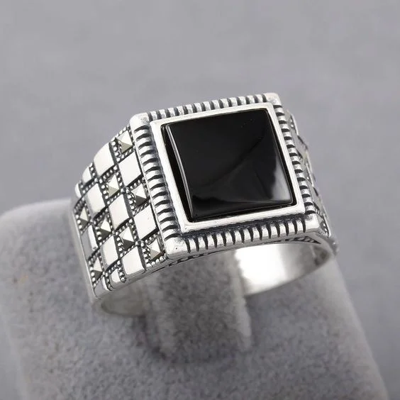 

Fashion Men's Natural Black Square Onyx Ring Vintage 925 Silver Punk Biker Party Band Jewelry