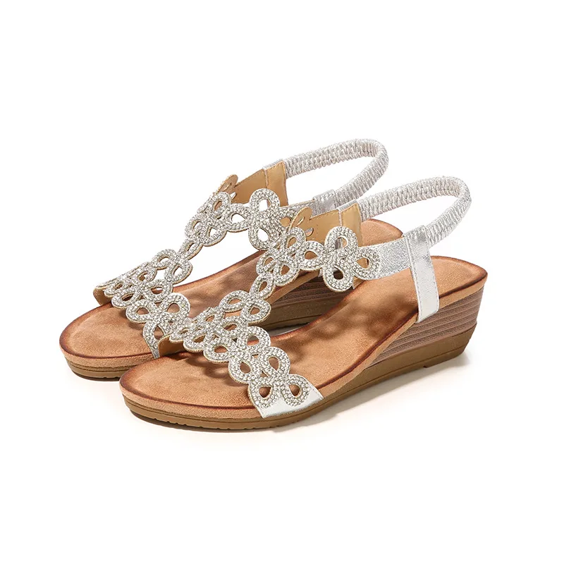 

2021 Summer Woman Sandals Fashion slippers With Thick soles platform Female Women Beach Shoes Flip Flops
