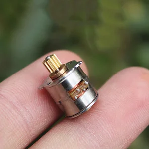 5 шт. микро 10 мм шаговый двигатель 18 градусов с медной шестерней 13T 0,25 модуль постоянного тока 3 в 6 в 2 фазы 4-проводная линия Шаговая звезда