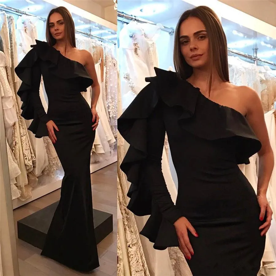 

Black Muslim Evening Dresses Mermaid One-shoulder Long Sleeves Ruffles Dubai Saudi Arabic Long Evening Gown Prom Dress