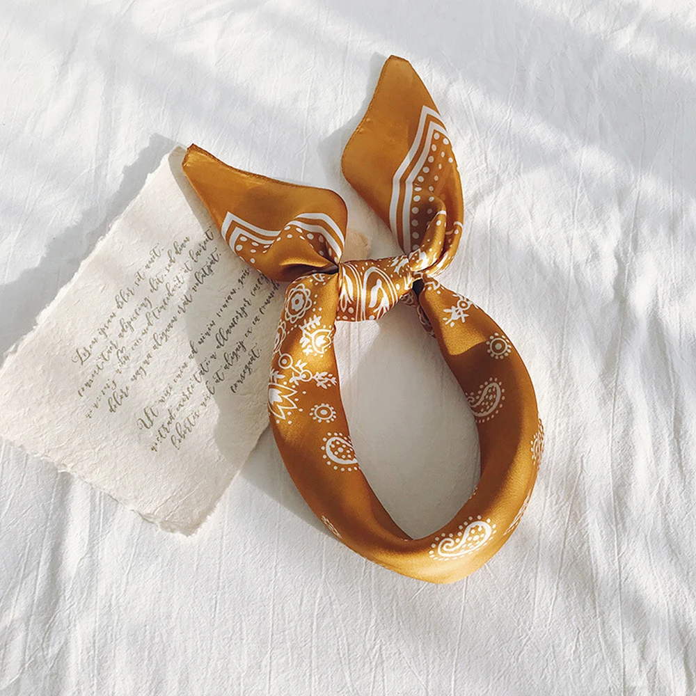 Яркий треугольный детский хлопковый шарф в горошек | Детская одежда и обувь