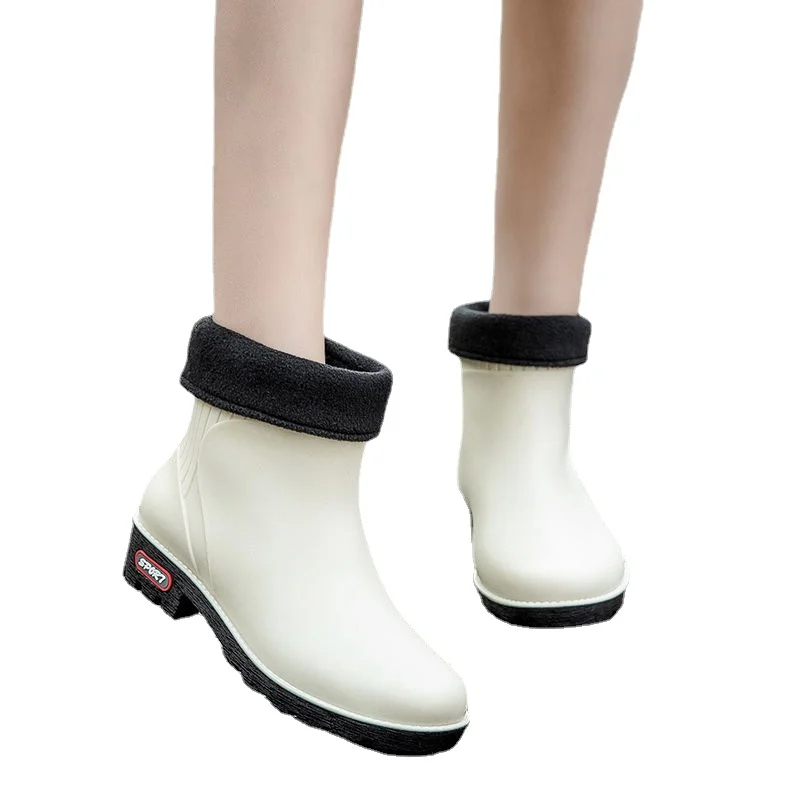 

2021 Four Seasons Rain Shoes Women's Trend Plus Cotton Boots Anti-slip Thickened Adult Short Water Boots Student Rubber Shoes.