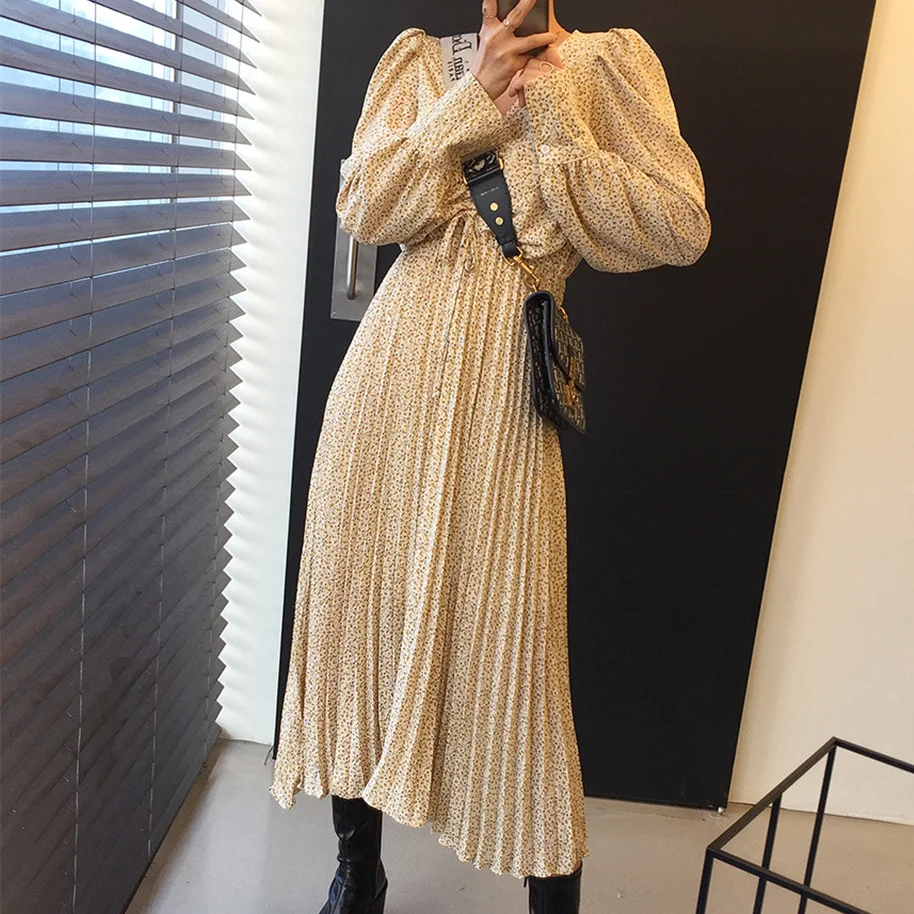 

Vintage Print Maxi Dress for Women Small V-neck floral waist slim pleated long dress Robe Spring Vestidos femme 2021