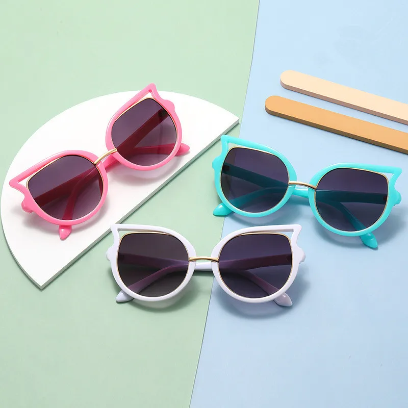 

Очки солнцезащитные Детские «кошачий глаз» с градиентными линзами