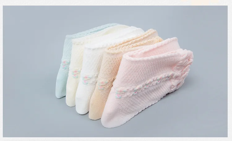 

Women's Cotton Socks Spring and Summer Harajuku Jacquard Flowers Loose Tube Breathable Ladies Mesh Short Socks Maternity Clothes