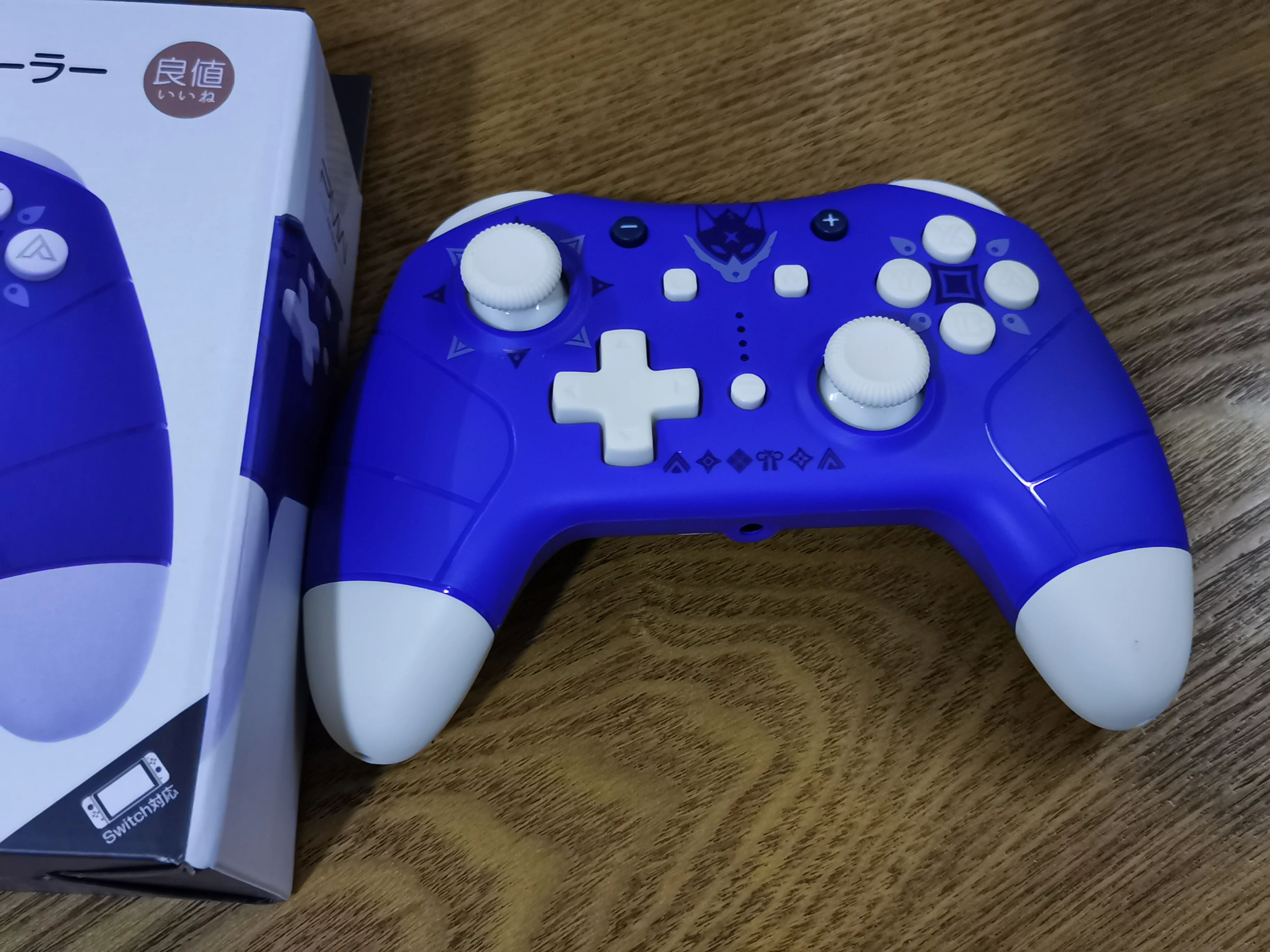 

Новый беспроводной контроллер IINE cat 4nd для Nintendo Switch /Switch Lite геймпад Bluetooth-совместимый голосовой Пробуждение разъем для наушников