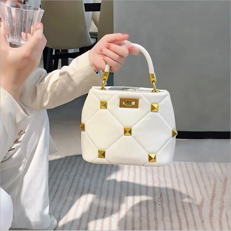 Женская сумка новинка 2021 Высококачественная индивидуальная кожаная с