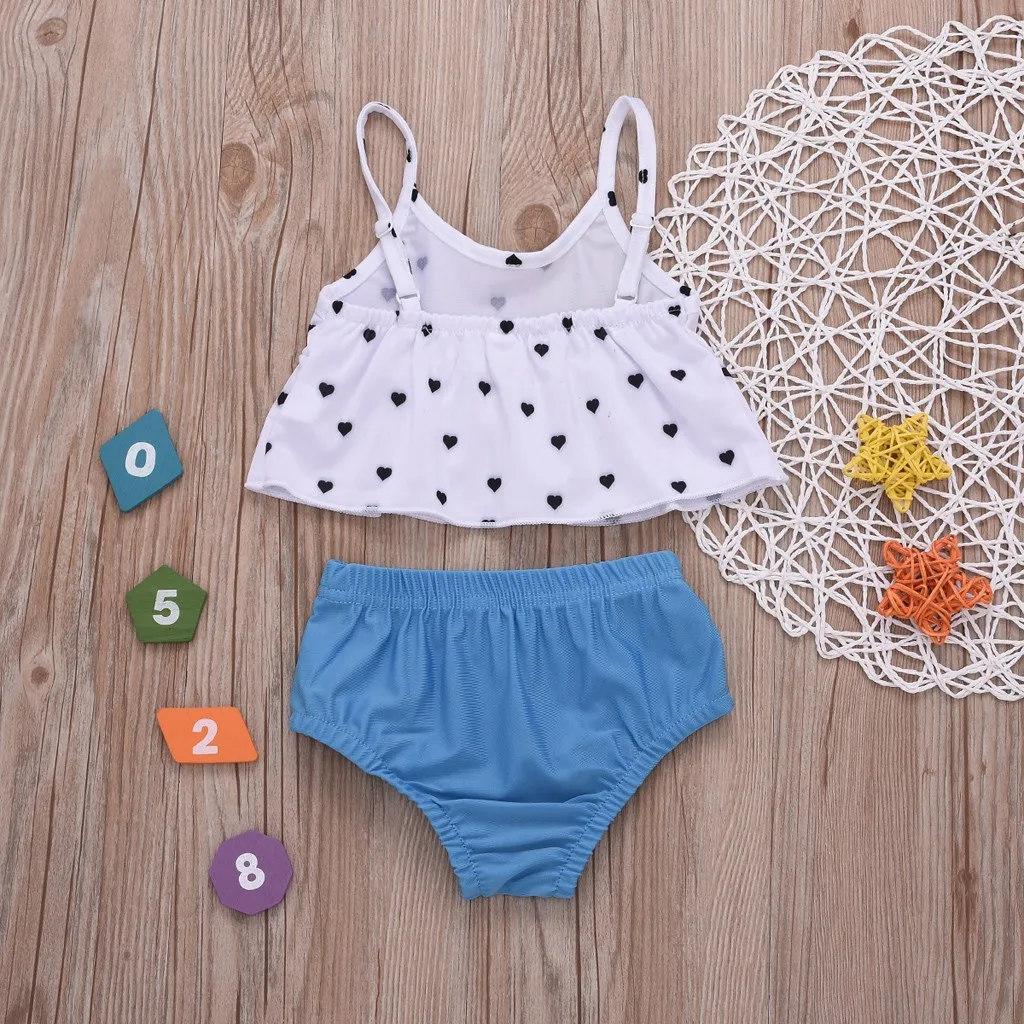 Топ с сердечками для маленьких девочек однотонные шорты треугольниками