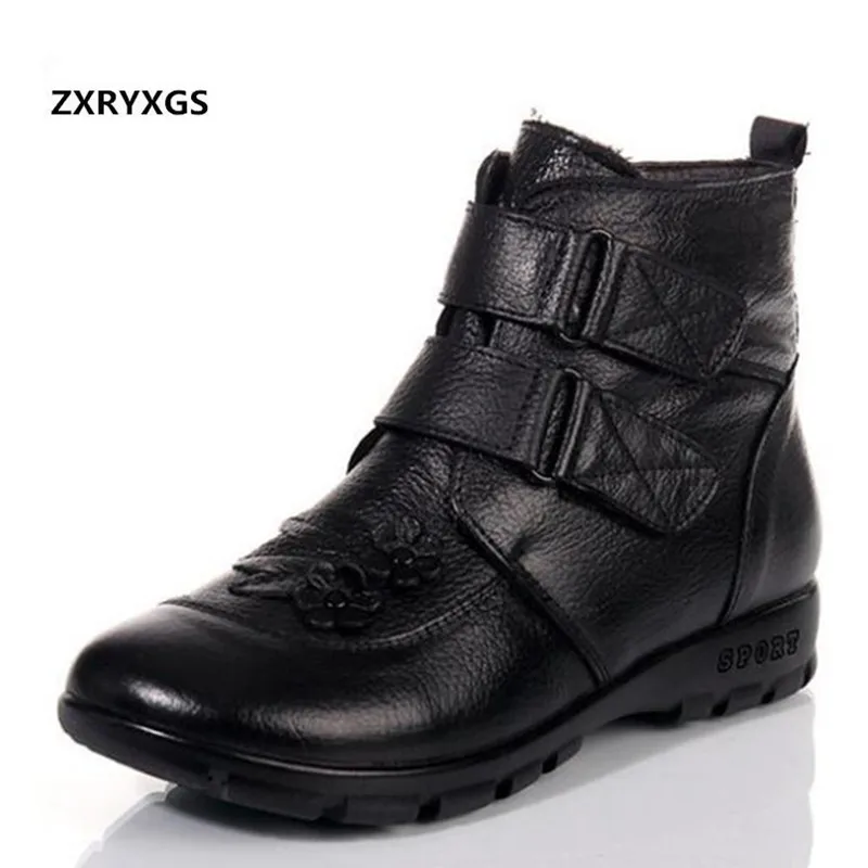 

2022 New Fashion Middle-aged Mother Cotton Shoes Warm Winter Boots Snow Boots Flat Plus Size Genuine Leather Shoes Women Boots