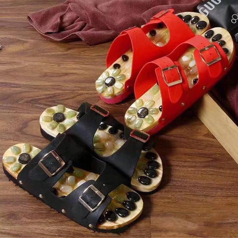 Сланцы женские для дома и ванной массажные сандалии с красным агатом плоская