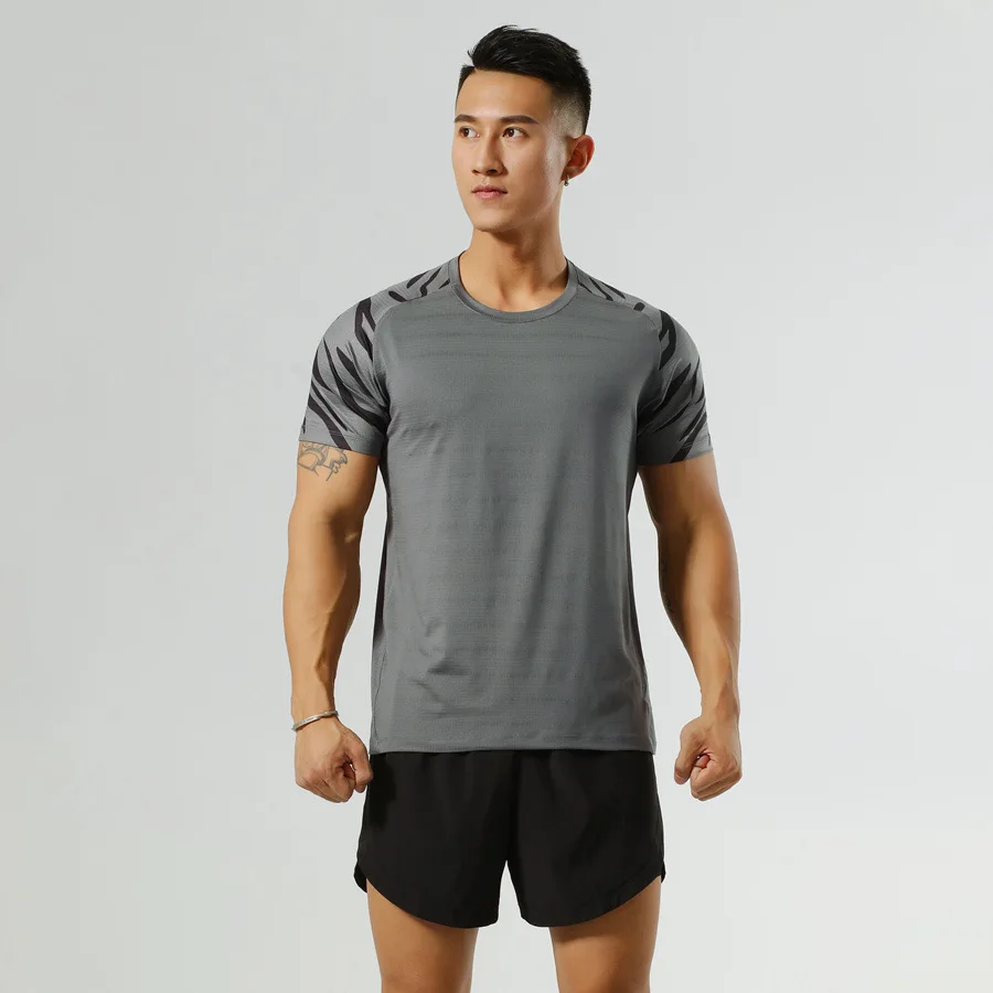 Стрейчевые топы для тренировок в стиле пэчворк Спортивная футболка фитнеса