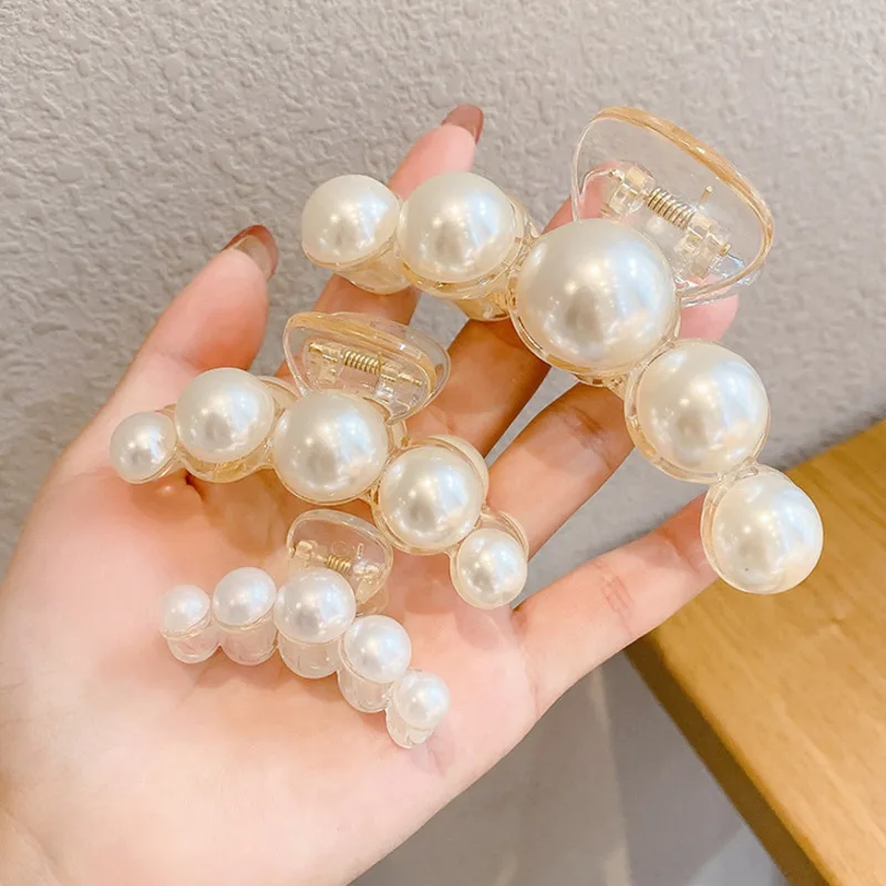 

[Xwen] 2021 New Pearl Clip Floral Big Exquisite Beads Women Hairpin Hair Accessories Elegant Shark Hairpin Headwear Female OH177