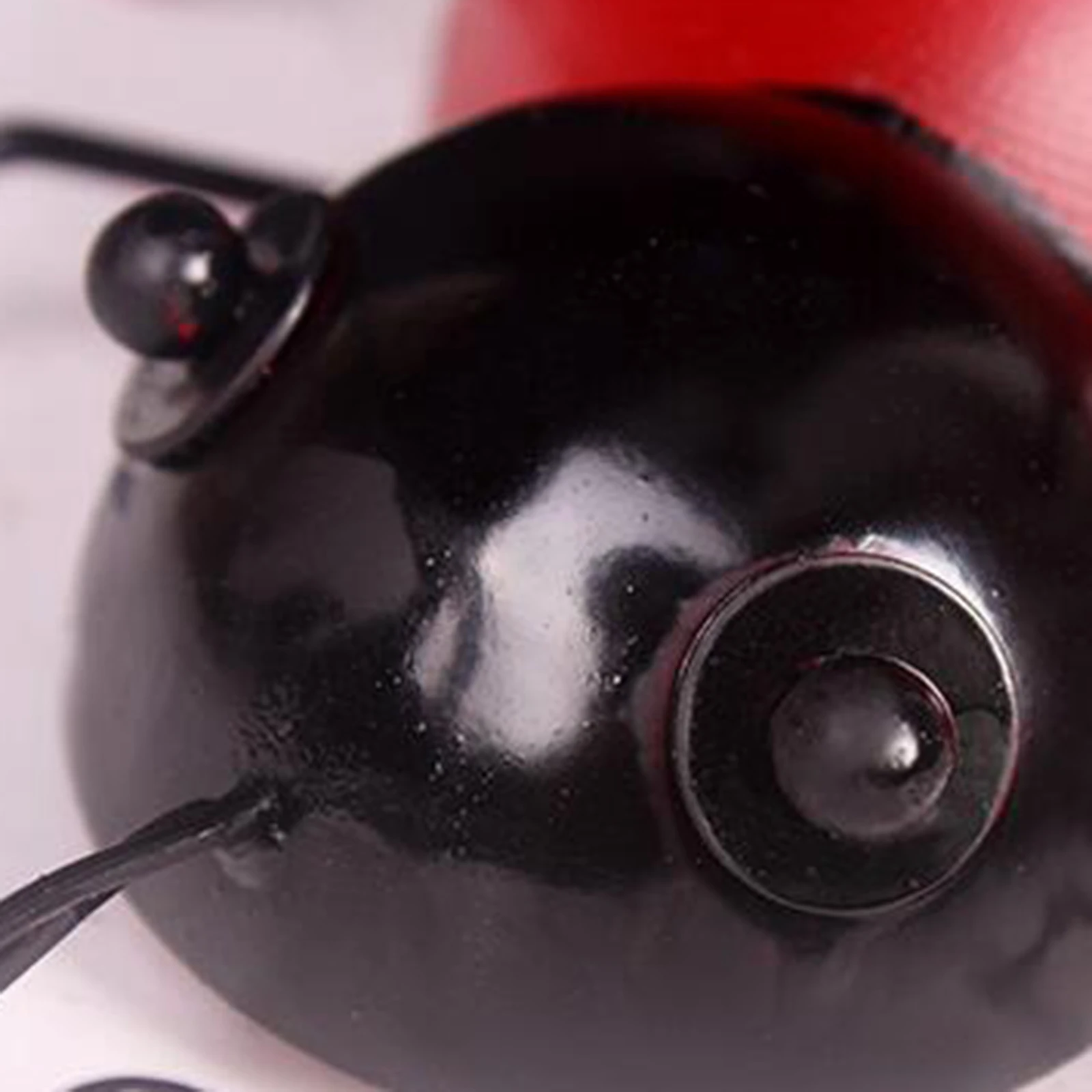 

3Pack Lovely Mini Metal Ladybird Figurine Hand Painted Ladybug Tree Craft