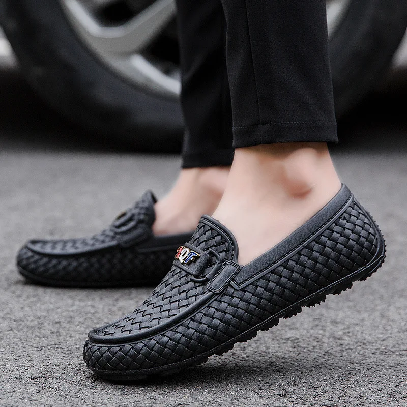 

FLUFFY Fashion Men Casual Shoes Slip-on Loafers Peas Shoes Men Flat Casual Lazy Shoes Version Breathable Weaving Mans Shoes