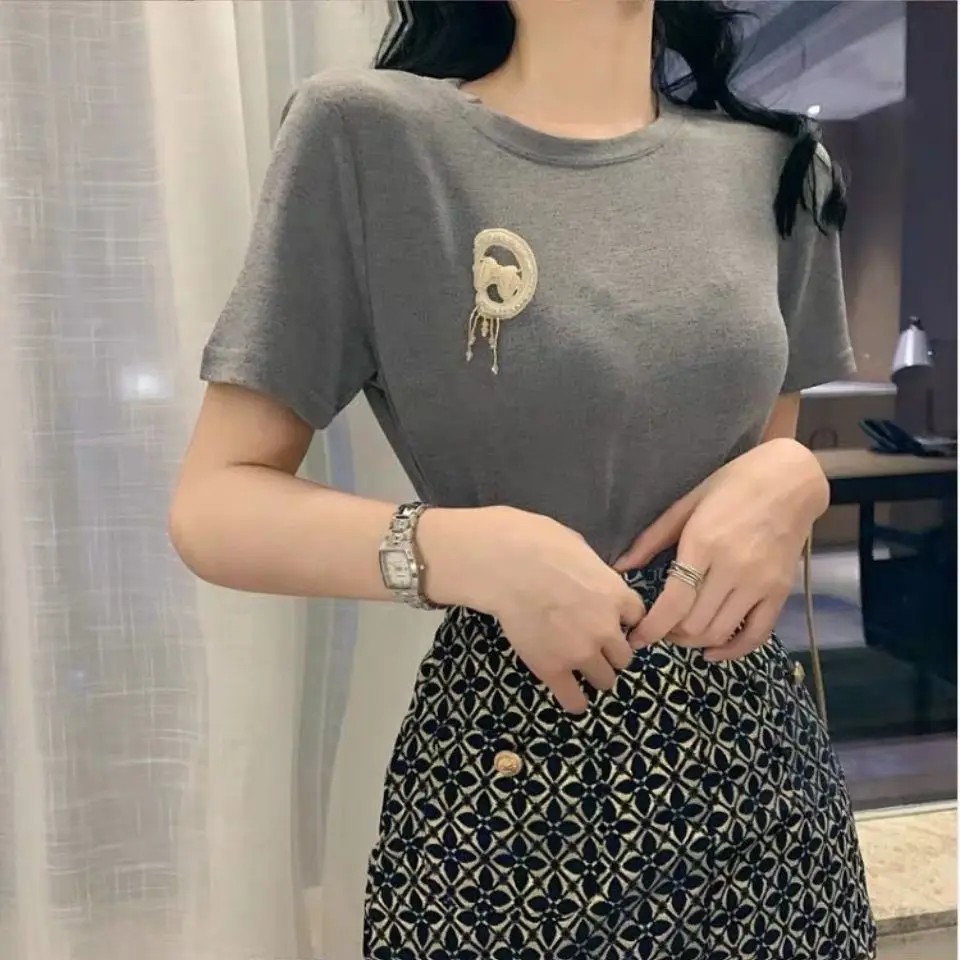 

Fashion Trend Suit Women's 2021 Summer New Style Foreign Style Age Reducing Small Man Slim Temperament Short Skirt Two Piece Set