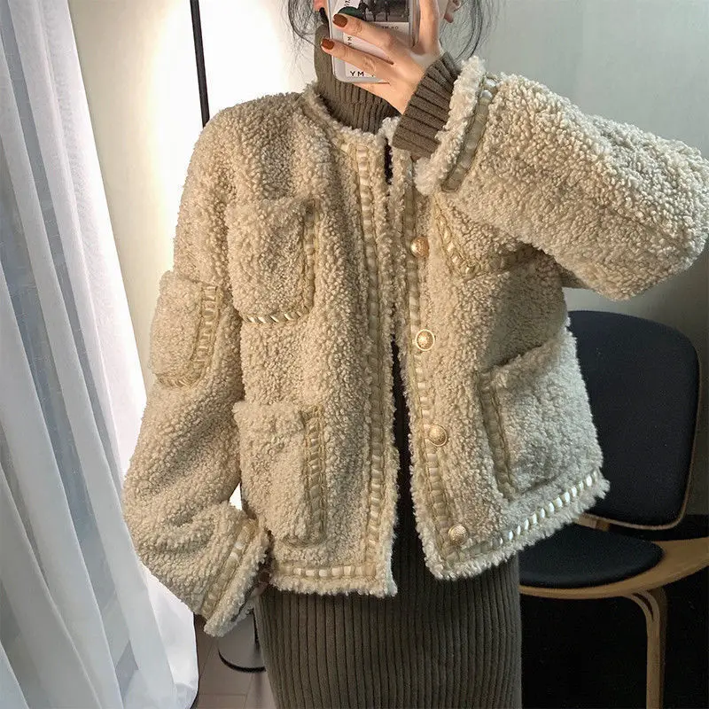 

Short Lamb Plush Teddy Coat Women Autumn Jacket Female Woman Winter Fashion Fur Short Coat Woman Harajuku Plus Size Suede Khaki