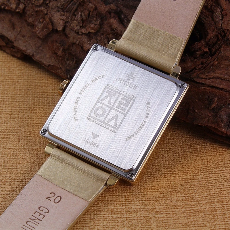 

New Lady Fashion Watches Classic Square Wristwatch Woman Leather Strap Clock Junior Gold Time Teen Girl Quartz Hour Simple Reloj