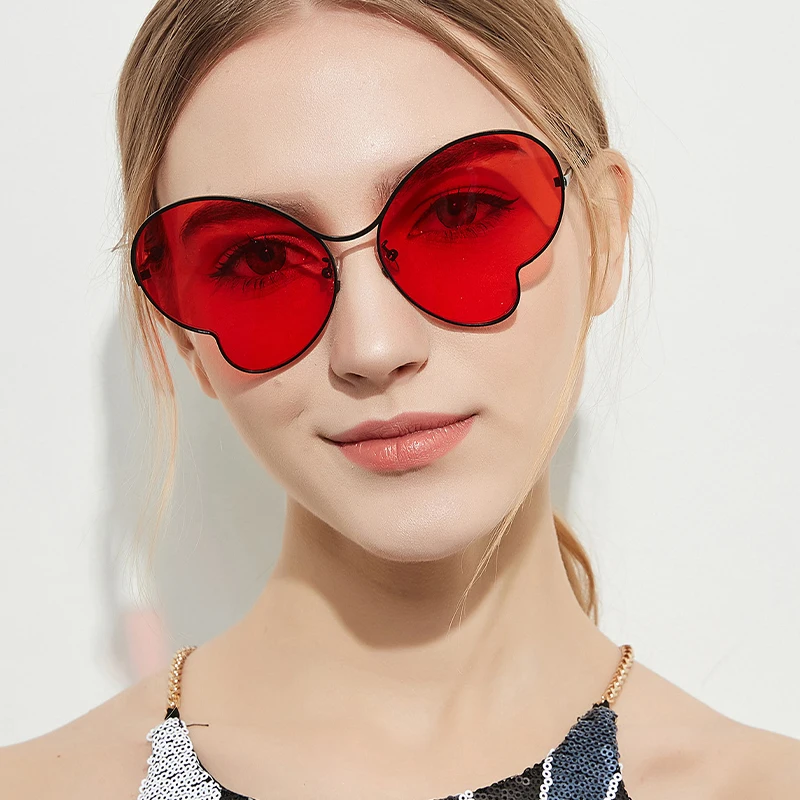 

2021 Vintage Butterfly Wings Sunglasses Fashion Rimless Women Clear Lens Eyewear Men Pink Sun Glasses UV400 Eyewear Female