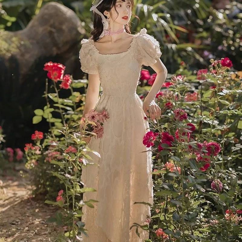 

2021 Vintage Elegant Puff Sleeve Chiffon Fairy Dress Summer Embroidery Floral Elegant French Style Dress