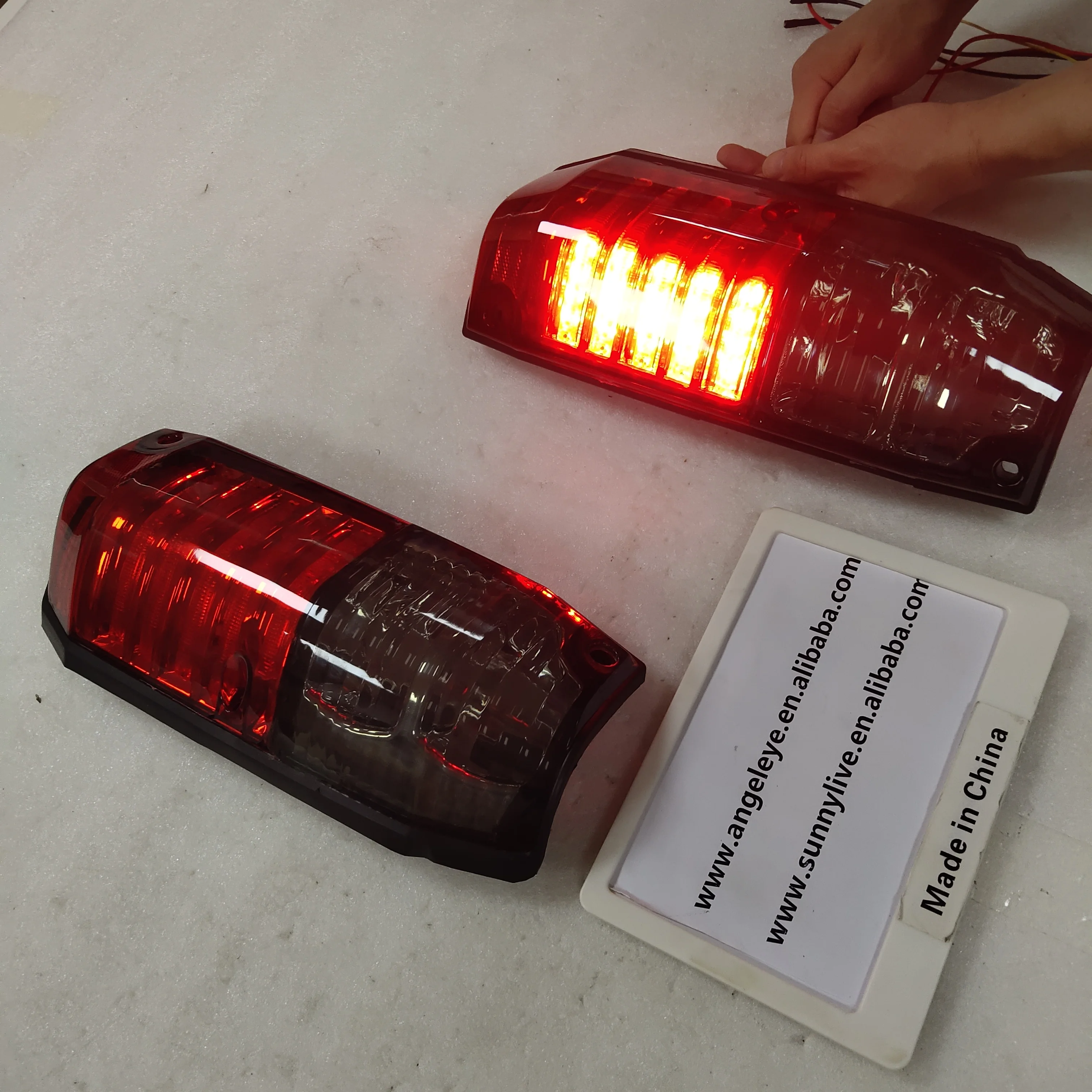 

1991-1996 год LC70 LJ78 RJ77 светодиодный задний фонарь красный черный