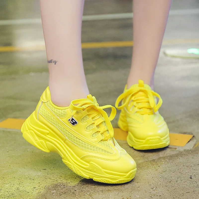 Женские Блестящие Кроссовки повседневная обувь на платформе с цветочным