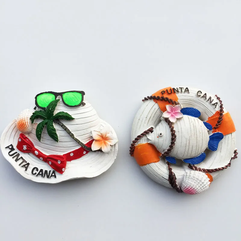 Магнит на холодильник сувенирная Соломенная шляпка в стиле милитари из