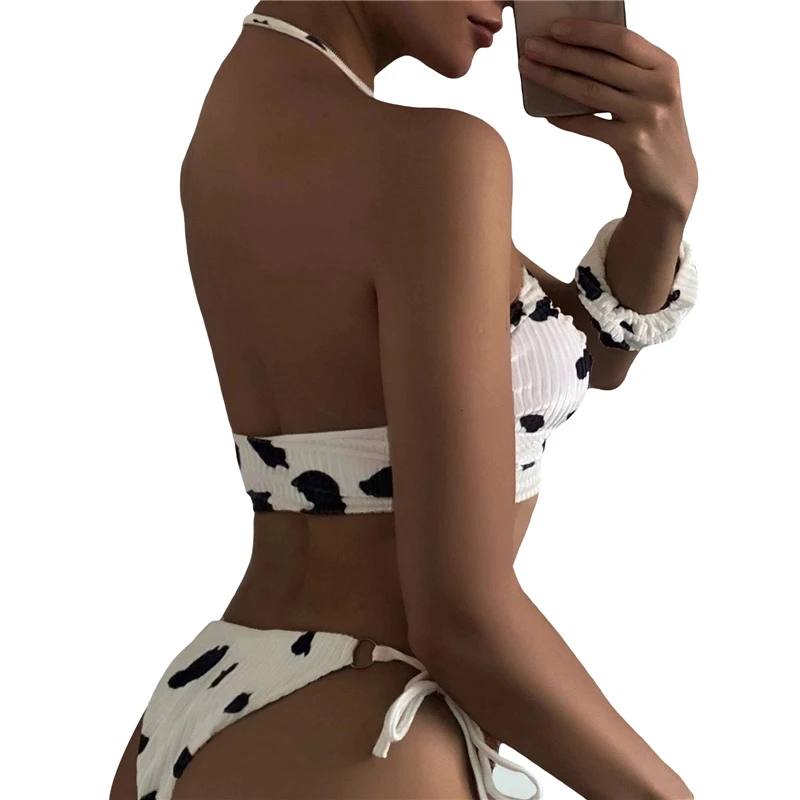 

2021 Fashion Trend Women's Two-piece Printed Bikini Set Triangle Lace-up Top Bandage Thong Briefs Swimsuit Summer Bathing Suits