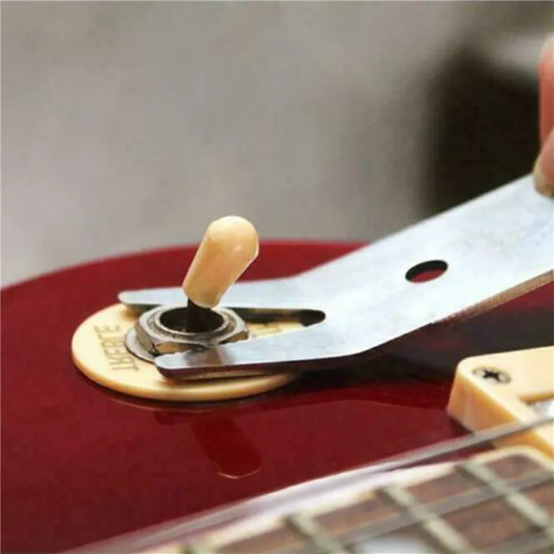 

Multifunctional Repair Wrench Electric Guitar Turning Peg Picking Convenience Tool Practical Maintaining Tool 2021 New Arrival