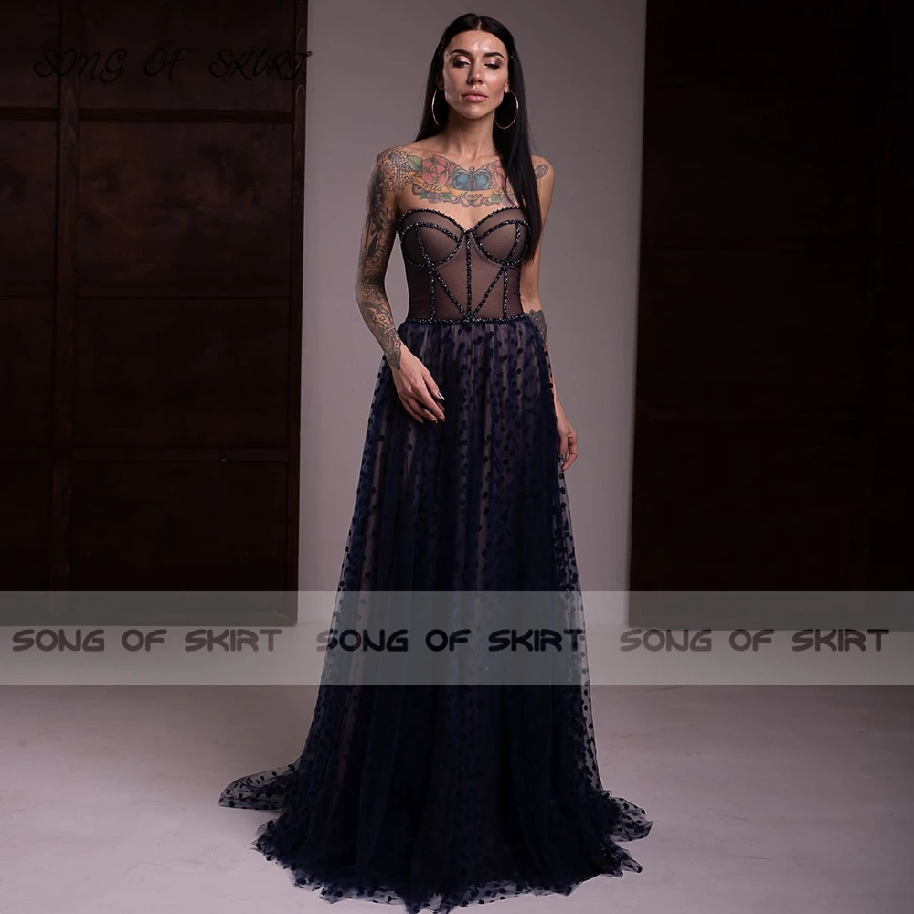 

Black Long Prom Dresses Sweetheart Polka Dot Tulle Illusion Crystal Formal Evening Gown Ladies Party Dress Robe De Soirée