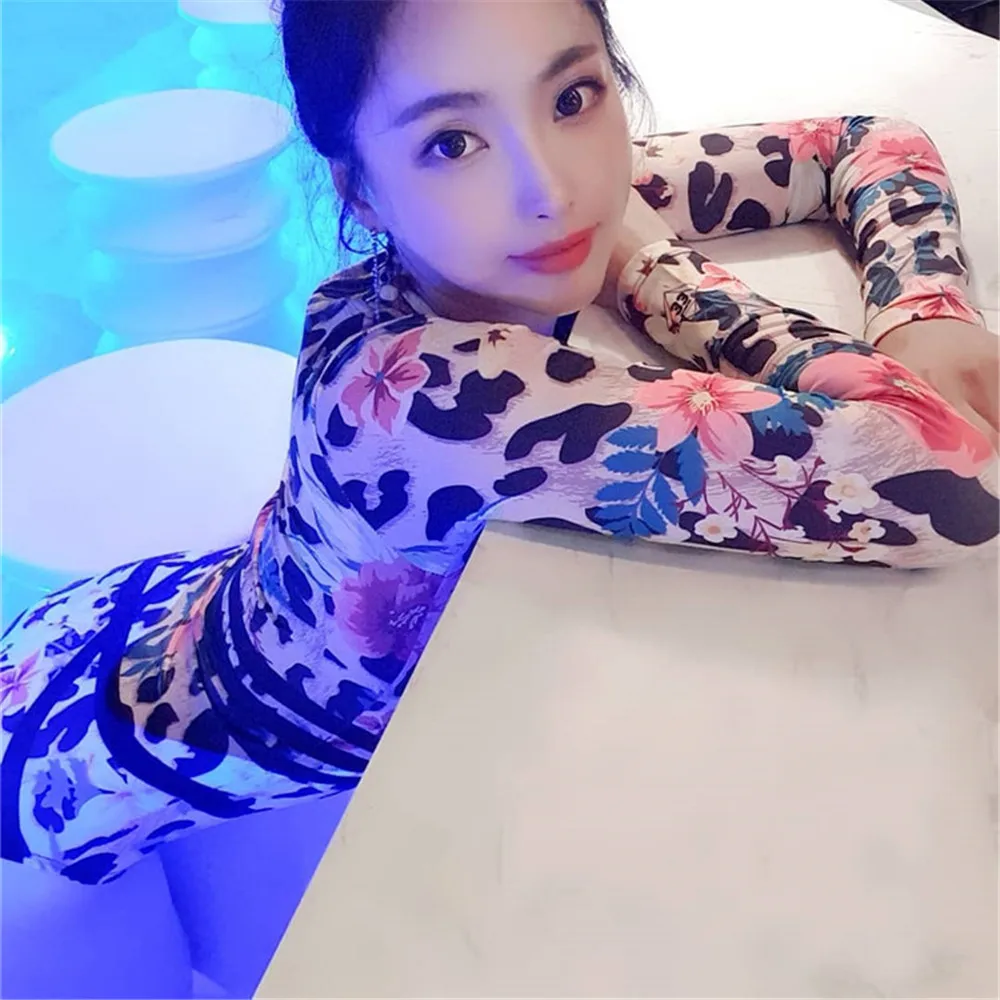 Женский слитный купальник с длинным рукавом цветочным принтом пуш ап купальники