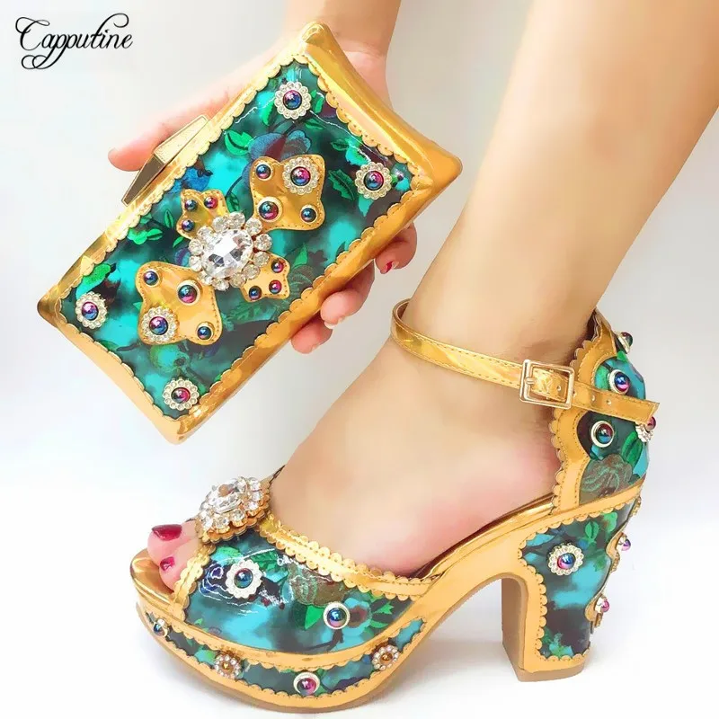 Самые модные комплекты из дизайнерских туфель на высоком каблуке и сумочки