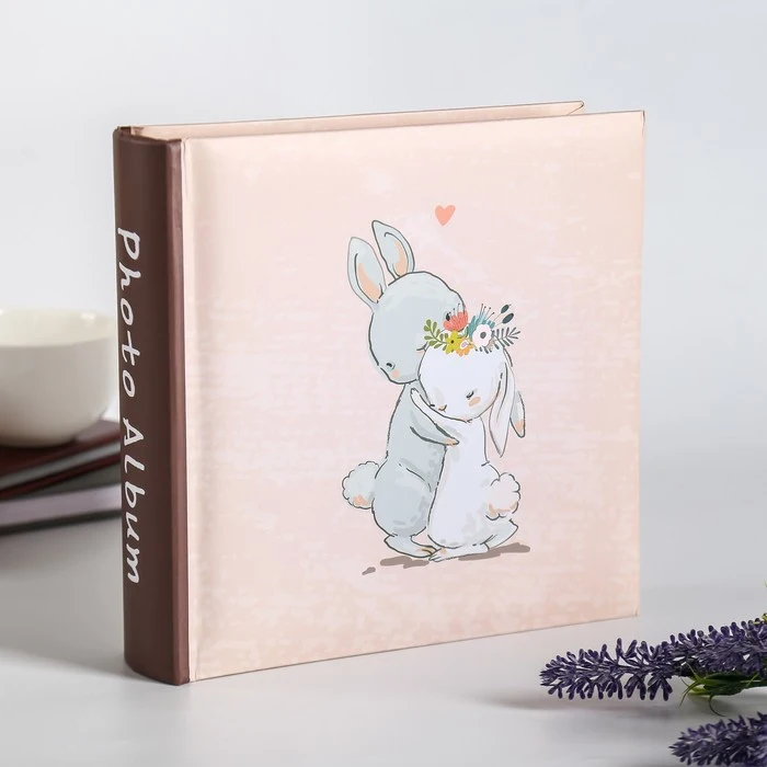 Фотобокс С рождением девочки с медведем для фото 13х18 см 96 шт. пластик МДФ бежевый |