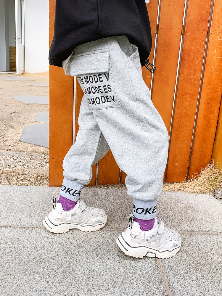 Штаны спортивные детские в западном стиле для мальчиков весна |