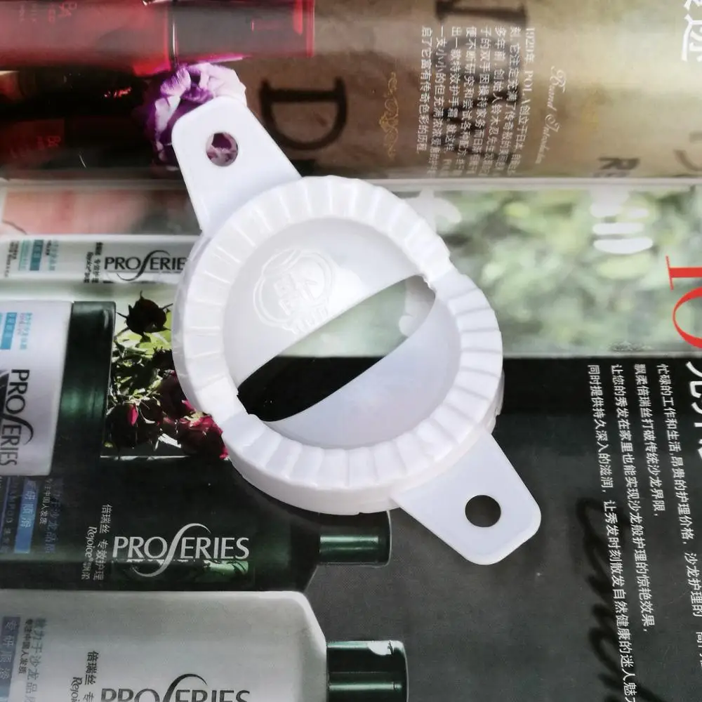 

Hand Pinch Dumplings Folder China Dumpling Maker Dough Press Dumpling Pie Ravioli Mould