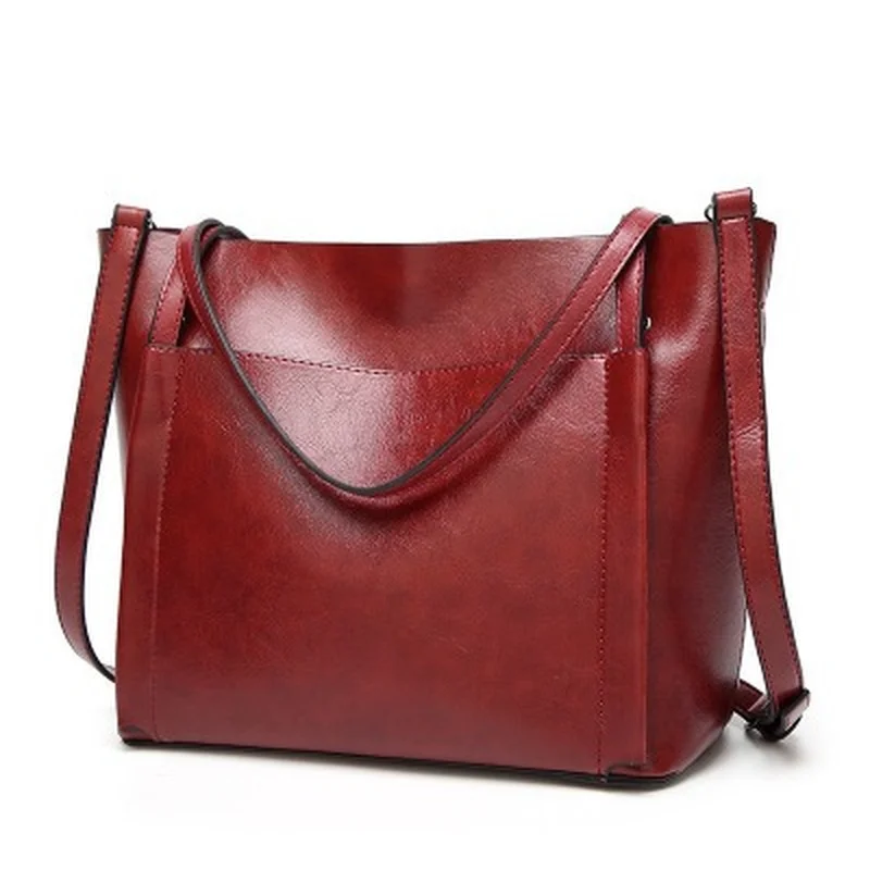 

2021 New European and American Women's Shoulder Bag Tote Bag Large Capacity Diagonal Women Bag Oil Wax Leather Big Bag