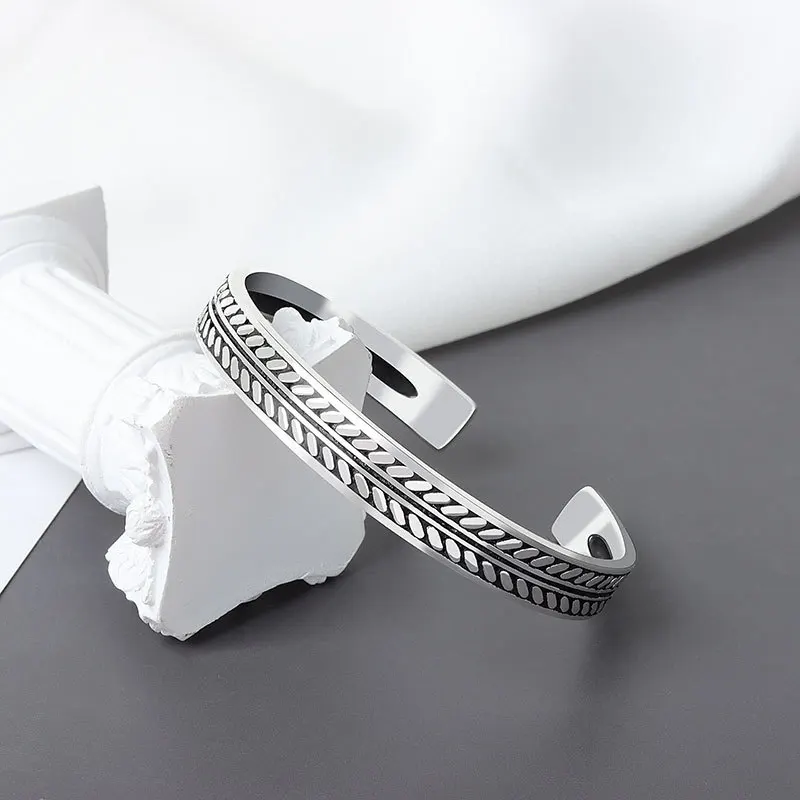

Korean Style Simple Handmade Retro Feather Leaf Personality S925 Silver Bracelet Ethnic Style Unisex Bracelet