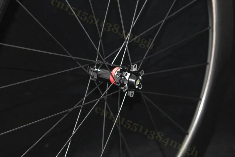 Новый 58 мм dimple дорожный дисковый тормоз бескамерные карбоновые колеса 28 ширина