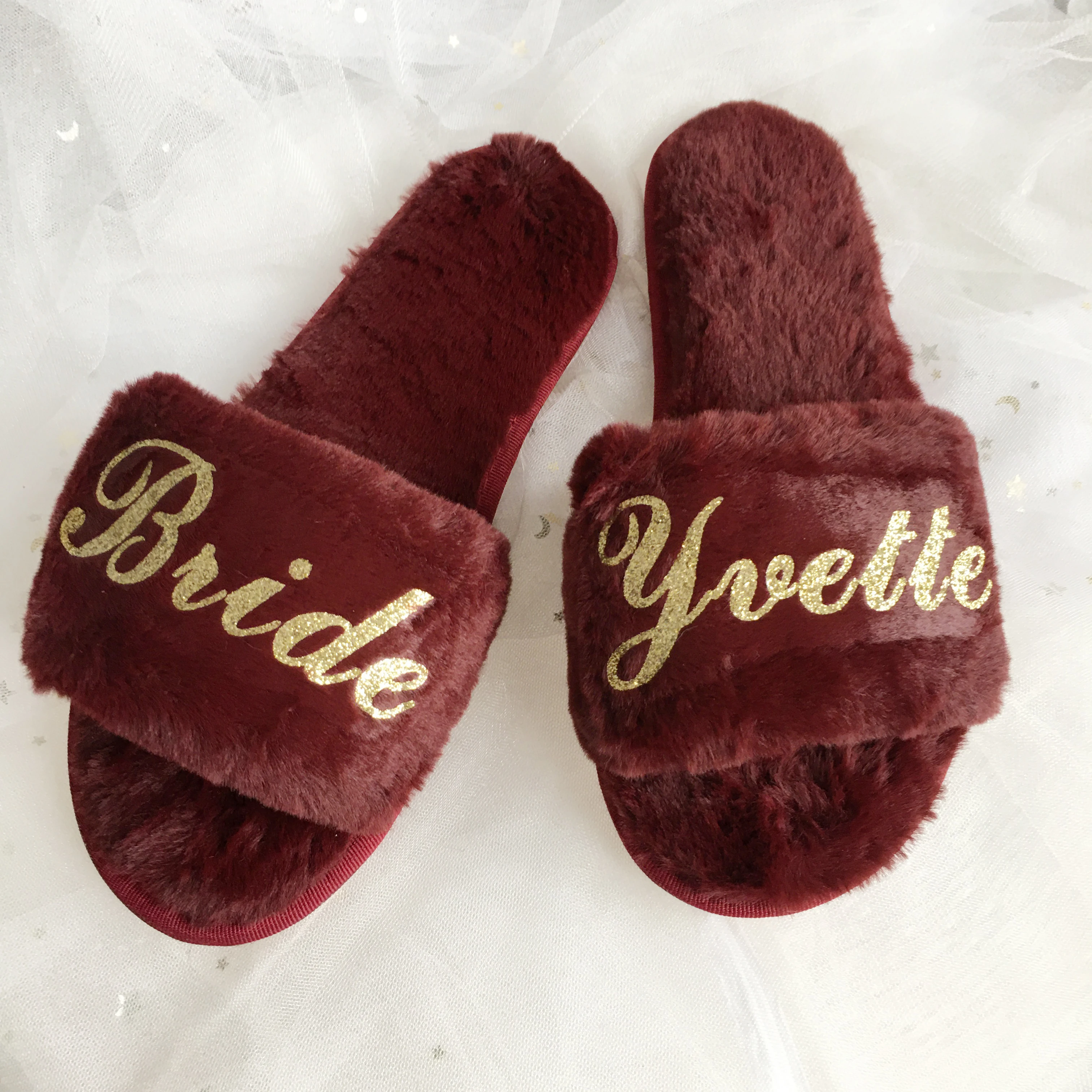 

Customized Soft Flurry Outdoor indoor Female Slippers Bachlorette party Bride To Be Bridesmaid gift Wedding Supplies for guests