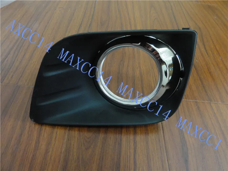 Противотумансветильник РА на передний бампер лампа с отверстием для радиатора