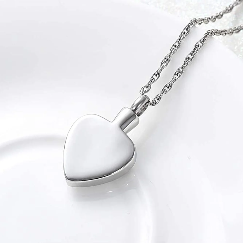 

Teddy Bear Cremation Urn Nekclaces for Ashes Jewelry for Women Heart Memorial Ash Keepsake Urn Locket Pendant Ash Holder