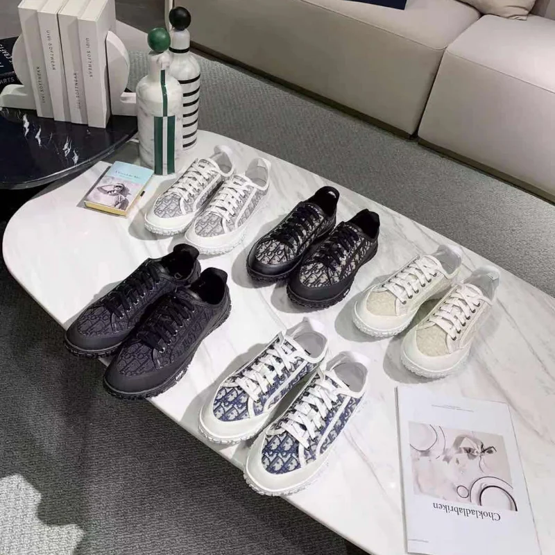 

Summer Couple Shoes Luxury Designer Brand Women's Sports Shoes Non Slip Wear Resistant Flat Shoes Casual Ladies Shoes Gift Box