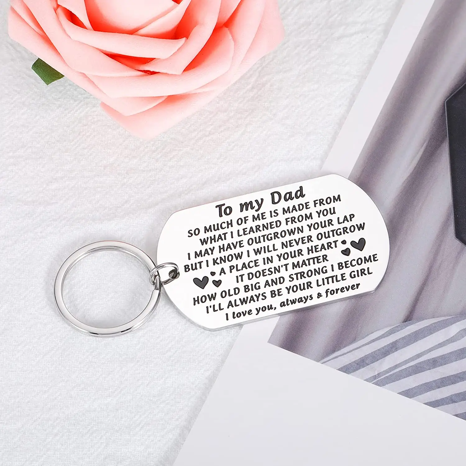 Подарок на день рождения папы Брелок с подвеской День отца надписью любовь |