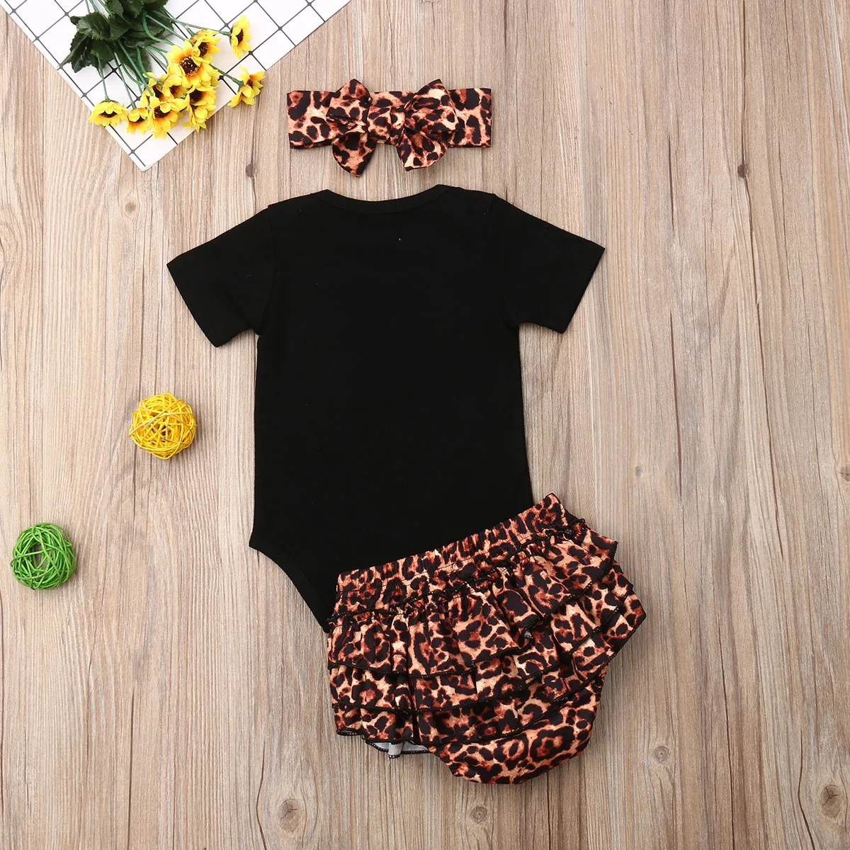 

Baby Girls 3Pcs Romper Set, Letter Printed Short Sleeve Tops with Leopard Printed Multi-layer Shorts and Headband